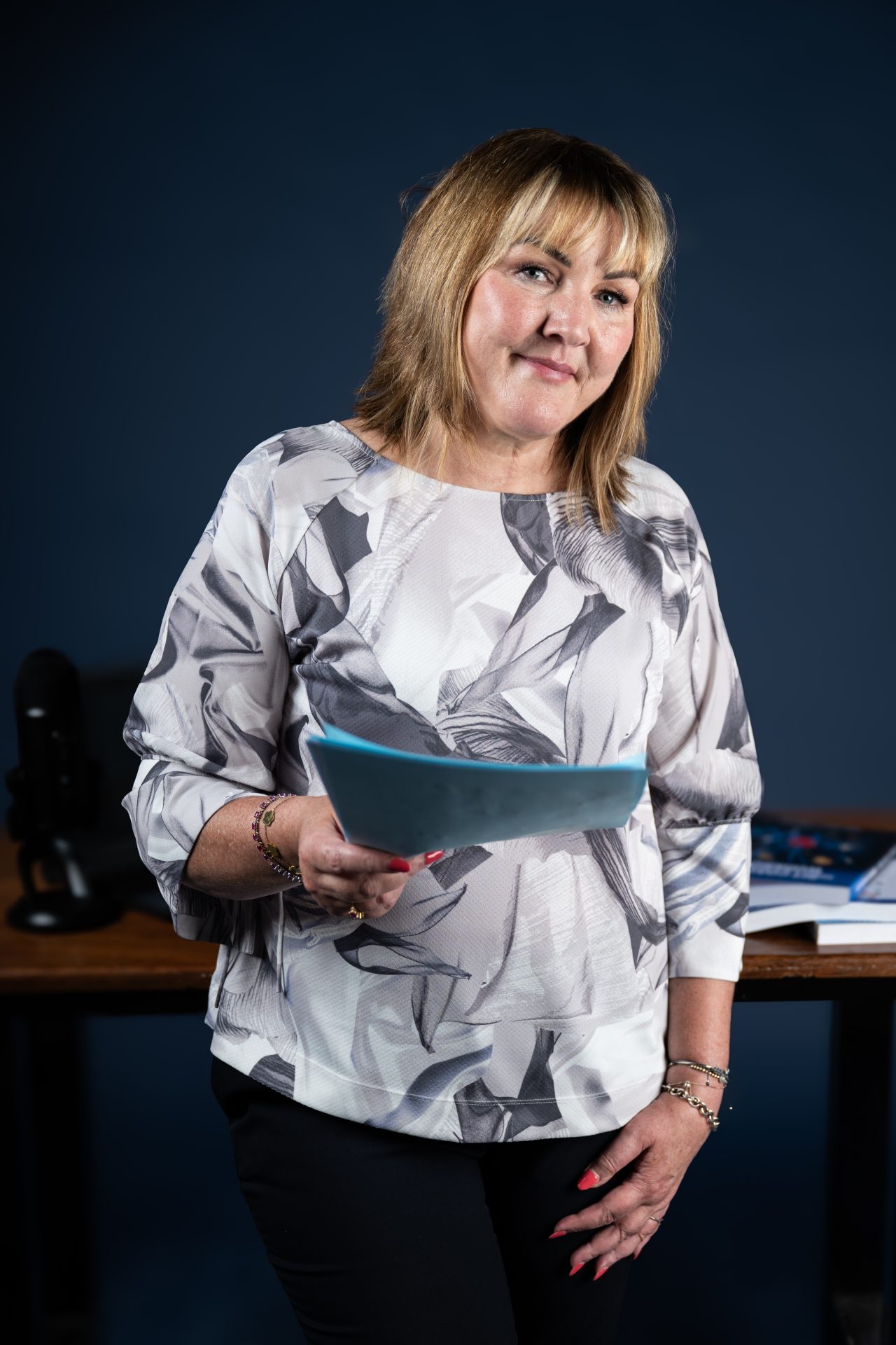 Experienced leadership coaching specialist Anne Kyle supporting school leaders